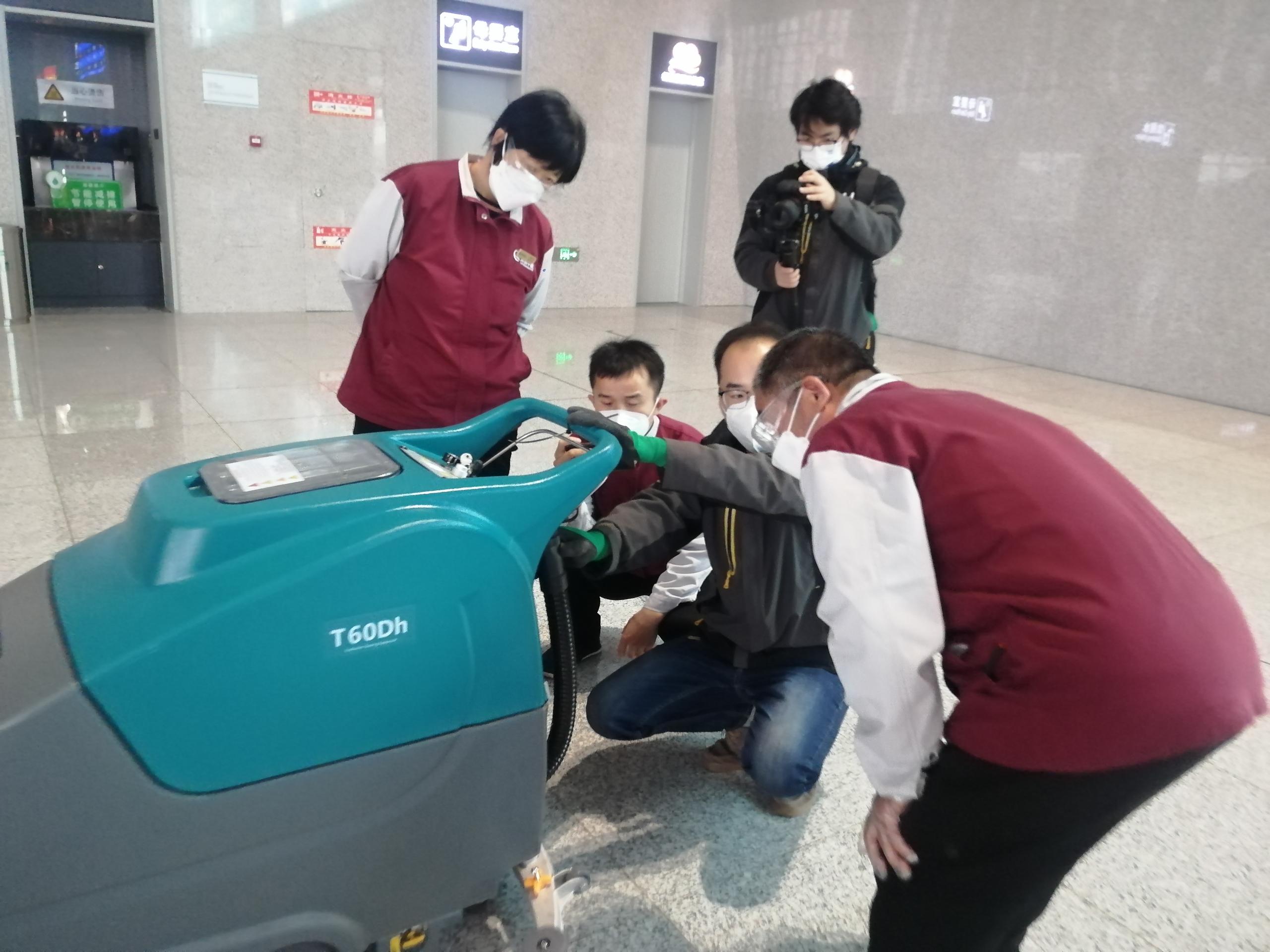 高鐵站都在用的洗地機(jī)，究竟有什么優(yōu)勢（一）