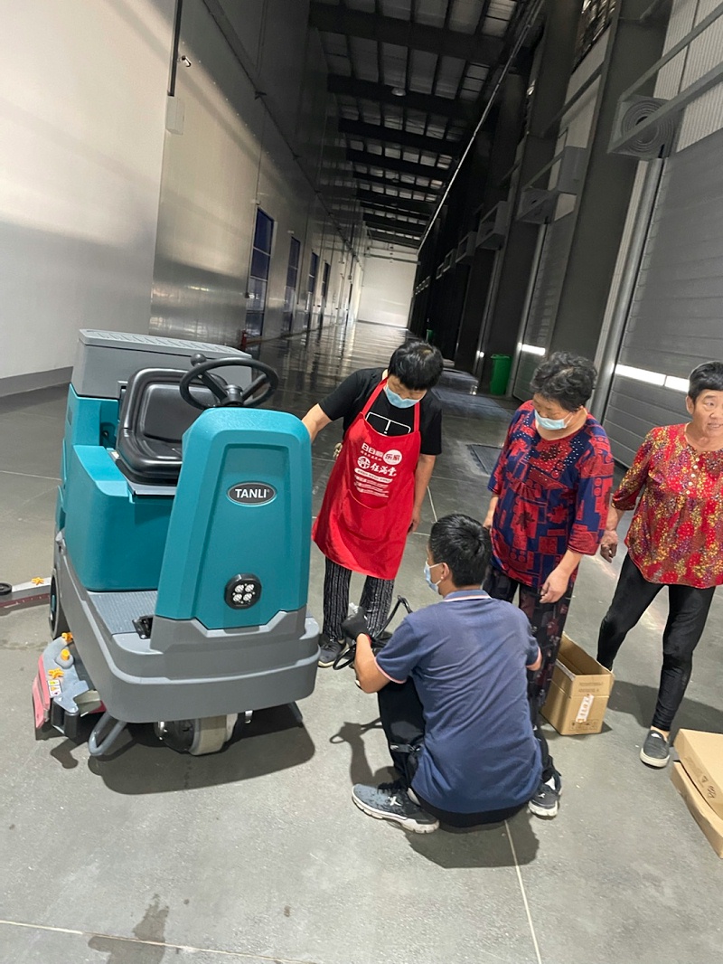 工廠洗地機(jī) 工廠洗地機(jī)